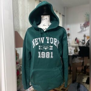 EUC Men’s Size Small NYC Logo Oversized Drawstring Fleece Hoodie In Green/White